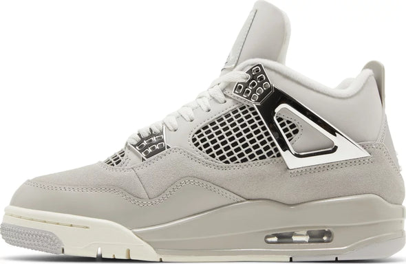 Air Jordan 4 Retro ‘Frozen Moments’