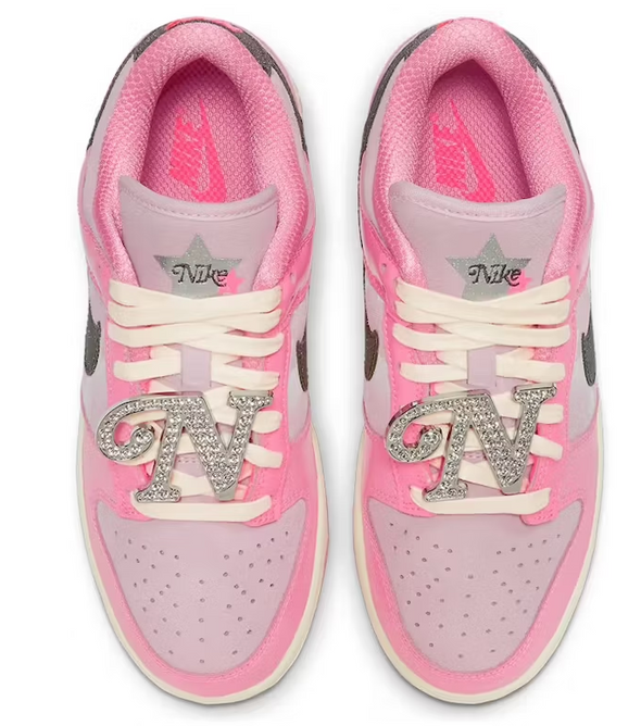 Nike Dunk Low LX ‘Barbie’