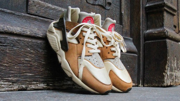 Stussy x Air Huarache LE Desert Oak 2021