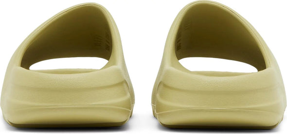 Yeezy Slides 'Resin' 2022